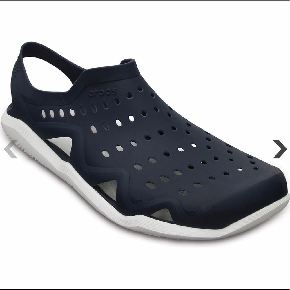 Crocs men’s iconic comfort swiftwater wave Black